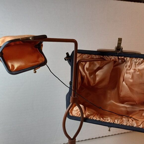 Vintage Blue Gold Tone Metal Lever Pin Wristlet/bag Cottagecore Grandmacore - Picture 3 of 14